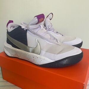 Nike youth sneakers